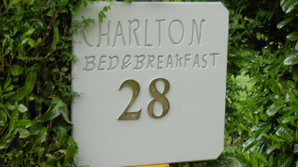 Charlton-28 Bed and Breakfast Chichester Esterno foto